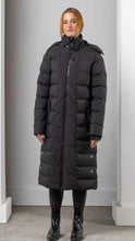 Load image into Gallery viewer, eaSt Performance Long Puffer Coat - black