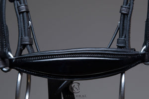 RESTON Snaffle Bridle With Patent Drop Noseband & A clear Crystal Browband