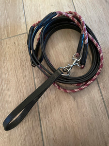DRAW REINS - Cathedral draw reins in black and brown with maroon rope